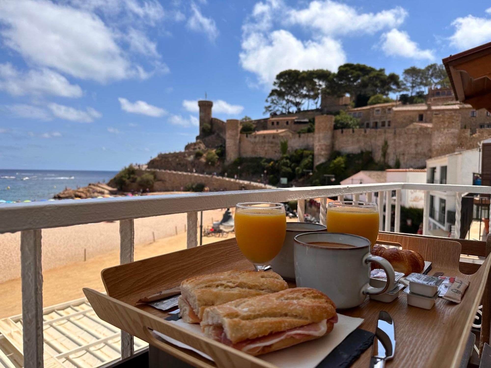 Hostal Del Mar Tossa de Mar Exterior photo